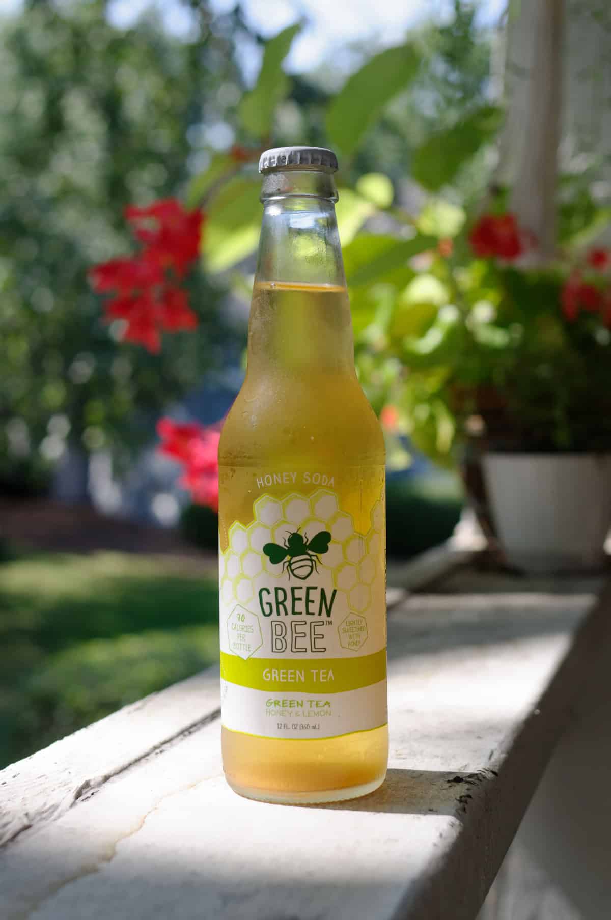 green bee green tea honey & lemon soda